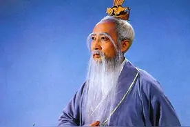 “您贵姓”，“免贵姓X”，有没有哪些姓氏妥妥无需“免贵”呢？图片