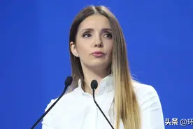 嫁摇滚歌手的美女官二代，在前总理老妈入狱后，开始碰她最讨厌的政治了…图片