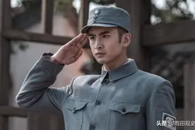 这部比《新亮剑》更雷的剧，为何能被接受？燕双鹰：全靠同行衬托图片