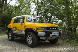 越野家族里最惹眼的车 FJ 酷路泽图片