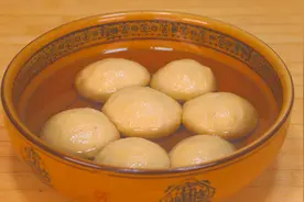 教你北方人最爱吃的饼皮卷，馅鲜味美，饼皮透亮筋道，上桌被抢光图片