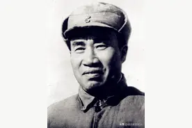 她22岁嫁朱德23岁牺牲，朱德为她写40首咏兰诗栽6千盆兰花图片