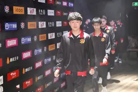 望月草感慨：TS是我见过最强的战队，落后1万经济翻盘跟玩一样图片
