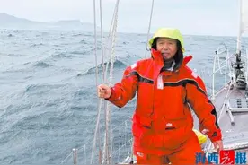 鹭岛体育人：魏军 用帆船为大海插上飞翔的翅膀图片