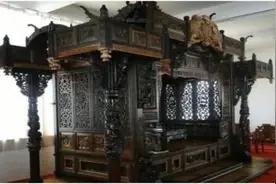 溥仪的龙床在福建现世，专家建议无偿捐出，收藏者：先给我5个亿图片