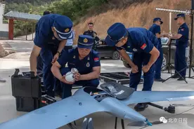 云南野象群走红国际，外媒一改报道风格，展示这样的中国图片