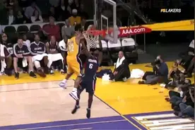 NBA最强火锅！科比狂奔28米追帽，胖虎像打排球，一神人站着盖帽图片