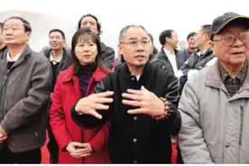 57岁的体操王子李宁与体操皇后妻子生活照，携手并进的冠军夫妇图片