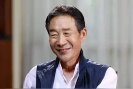 85岁牛犇给岳母养老送终，儿子是他的骄傲，有2套房子却住养老院图片