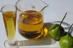桐油加热外用，是一把杀人不见血的刀图片