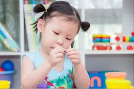 心理学教授：高智商娃在5岁前就可以看出端倪，主要体现在5方面图片
