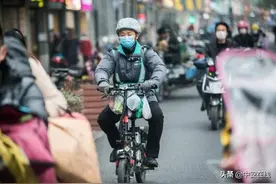 代驾司机变身跑腿小哥 滴滴在合肥等21城上线跑腿服务图片