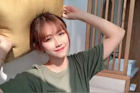网红钟婷与冷少炒CP，冷少对钟婷疯狂表白穷追不舍，钟婷委婉拒绝图片