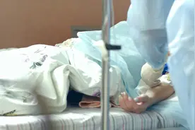 13天花费40万，医院里烧钱式的治疗，ICU为啥这么贵？图片