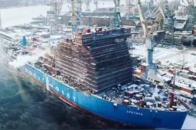 苏伊士运河堵塞让北海航线火爆，俄61艘破冰船坐镇可扭转乾坤图片