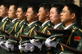 一位服役28年的老退转谈逐月的过渡性和对“神图”的研讨式批判图片