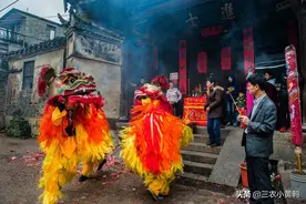 “人过五代另立坟，屋过三代换新人”啥意思？“五代”指什么？图片