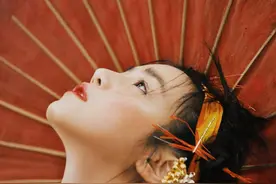 陈妍希展现完美侧脸 优雅迷人少女感十足 还是“初恋脸”？图片