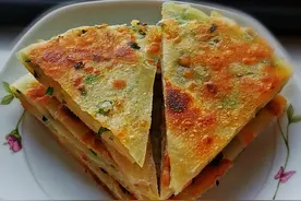 「千层饼」的做法+配方，酥脆的外壳，满满的葱油香图片