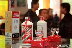 挣得比大厂多，把人生泡在酒里，那些不想离开茅台镇的年轻人图片