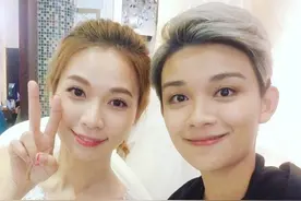 TVB女星患免疫疾病，被断言要坐轮椅，高调出柜与女友感情稳定图片
