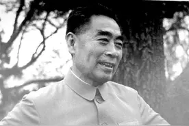 周总理为什么是“特工之王”？《大决战》用3处细节，作出了回答图片