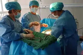 强强联手 母子重生——区妇保院成功抢救一例胎盘早剥患者图片