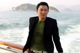 明星捐款排名，周润发捐款56亿排行第二，第一是很少露面的他图片