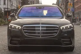 梅赛德斯-奔驰S500 4Matic 「美国版」图片