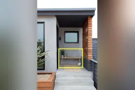 在日本，门外门内都挺讲究的，跟国内入户一对比，差距太大了图片