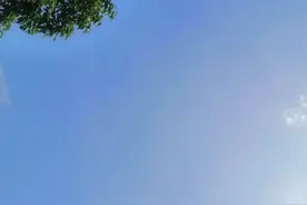 连雨不知春去，一晴方觉夏深图片