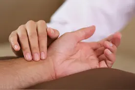 三伏天是最好祛湿的时机，两个方法升阳、健脾、祛湿图片