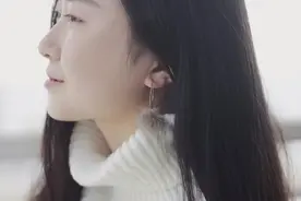 聊天时，把“在干嘛”换成这3句话，女人会来找你图片