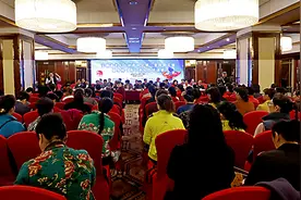 安徽省老体协第二套凤阳花鼓健身操教练员培训班在凤阳举办图片