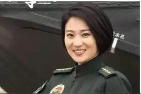 每年有10万女兵入伍，却从不退伍，那这些入伍的女兵都去哪里了图片