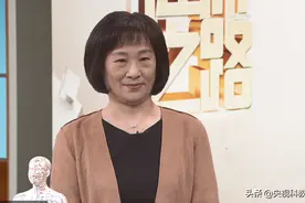 梳子、勺子加矿泉水瓶，在家做保健，不花钱还效果好！图片