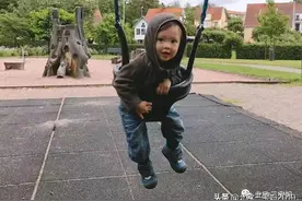 聊聊二胎这件事：兄妹久别重逢后的一个拥抱，让我当场泪目图片
