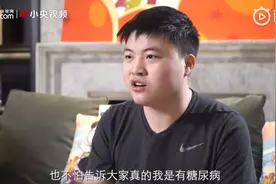 Uzi说以后是以简自豪的身份与大家见面图片