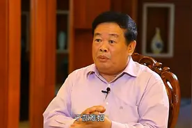 曹德旺：底特律工人工资高得离谱，但和华尔街比，还不到人家零头视频封面