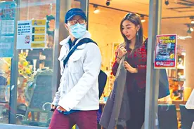 台湾女星公开宣布已怀孕，拍摄新歌mv亲自上阵，被媒体称最强孕妇图片