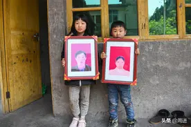 悲剧：白发人送黑发人一次送俩，可怜：耄耋老人养孙子负担三人图片