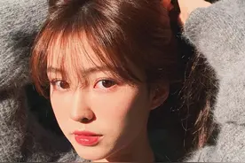 第二十二期：高清苹果壁纸，抖音女神Duebass图片