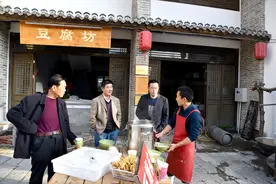 平邑名吃：水浥田园豆汁香 豆腐皮子“馋”八方 姜晓彬/图文图片