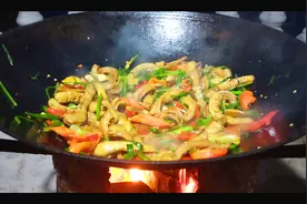 爆炒牛肚的家常做法，这样的做法，美味到能让你多吃两碗饭视频封面