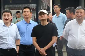 重磅消息！近日，马云"打卡"湖南这所高校，现身新生入学礼！图片
