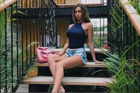 C罗爱而不得的女神莉莉娅，拒绝C罗的全部邀请，女神：不够成熟图片
