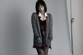 Jennie金智妮大胆尝试黑丝+短发，网友：有葬爱家族内味了图片