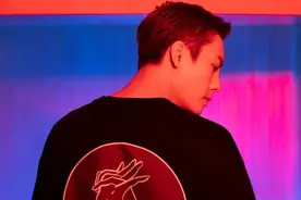 在？努力又帅气的街舞＋潮流男神陈伟霆，了解一下？图片
