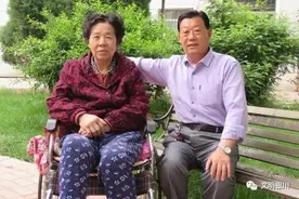最美家庭丨李天程：我能做的，就是守护在她身边图片