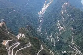 湘西天门山，99道拐公路，美景险中求图片